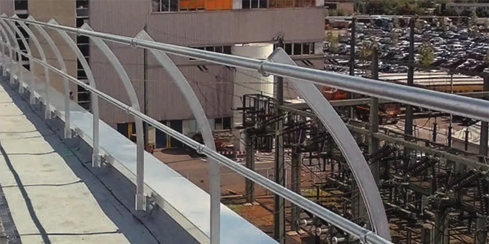 Barrial-Geländer – Schutz für Dachrand